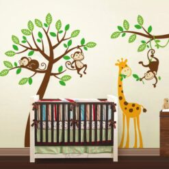 Exclusive Muursticker Boom met Aapjes en Giraffe (1)